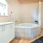 Holiday home Four-bedroom In