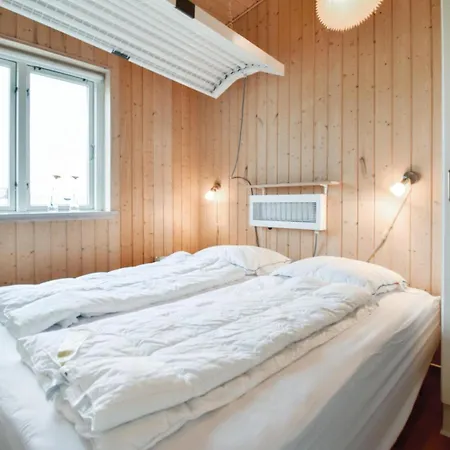 Stunning In Faaborg With Wifi Holiday home *