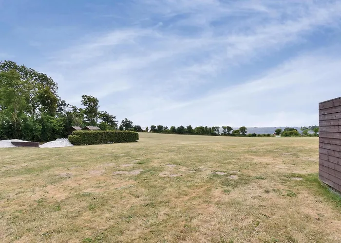 Four-bedroom In Casa vacanze